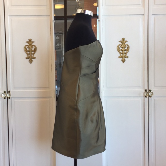 Slinky Rengin Cocktail Dress - Picture 7 of 8